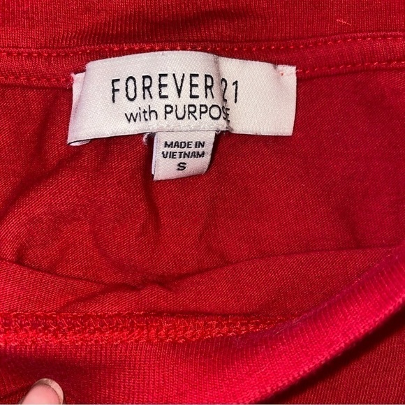 Gangster Wrapper! 🎁 Red Christmas T Shirt Small - Picture 2 of 3